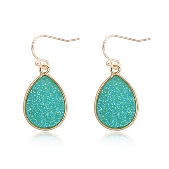 Jewelry - 3/$20 Oval Druzy Dangle Earrings